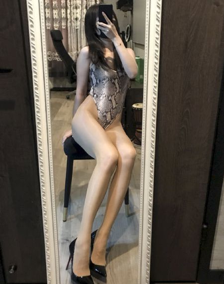 四个少妇按摩