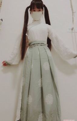 皓衣行