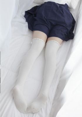 亚洲精品久久久日韩美女图片